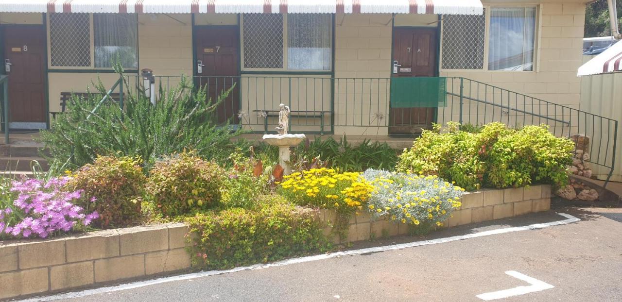 Golden Peak Motel Peakhill Peak Hill ภายนอก รูปภาพ